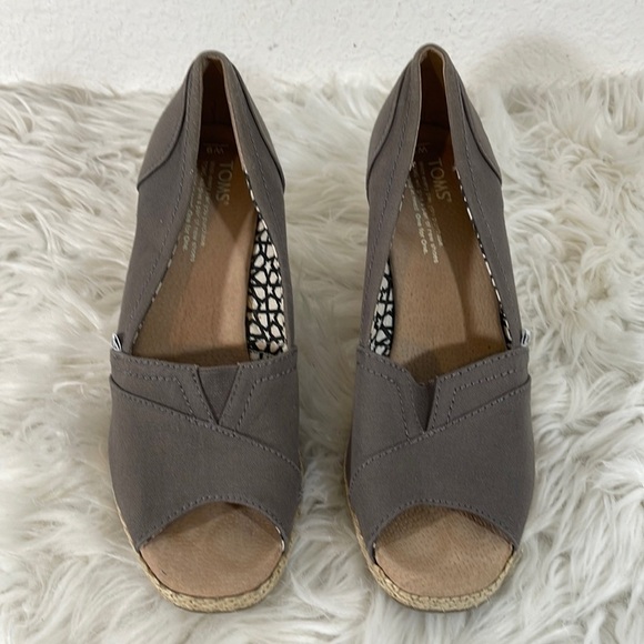 TOMS Canvas Peep Toe Espadrille Wedge Heels Size 9 - Picture 2 of 12
